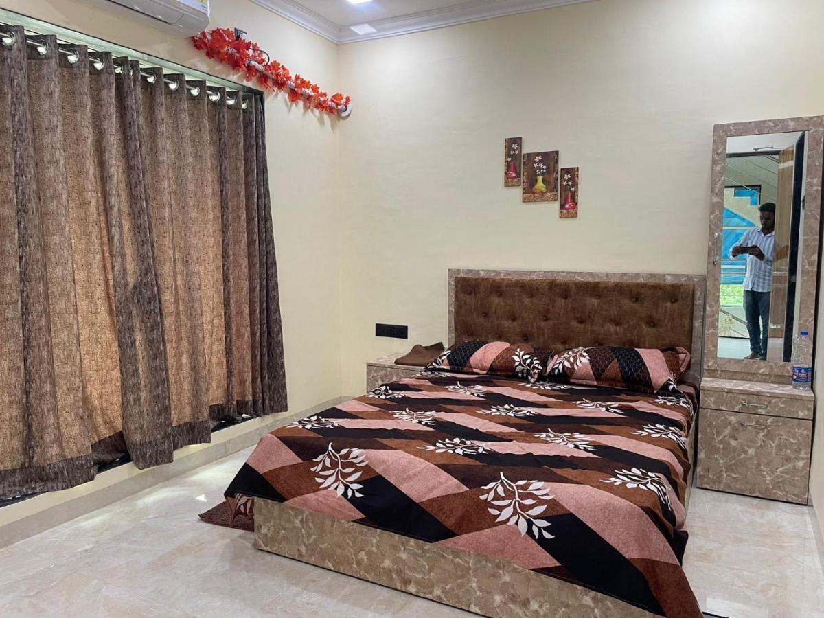 Classic Villa Palghar Exterior photo